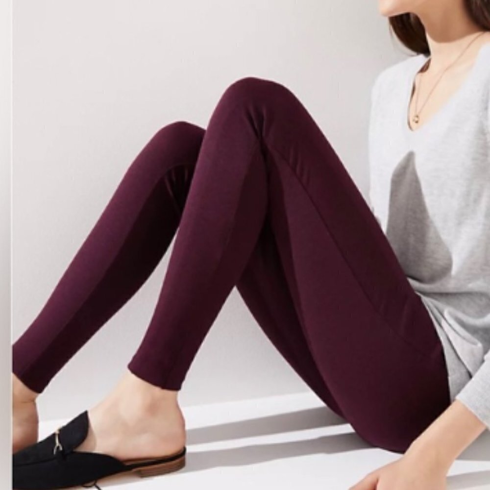 LOFT Leggings in Heathered Burgundy Seamed Ponte Size M